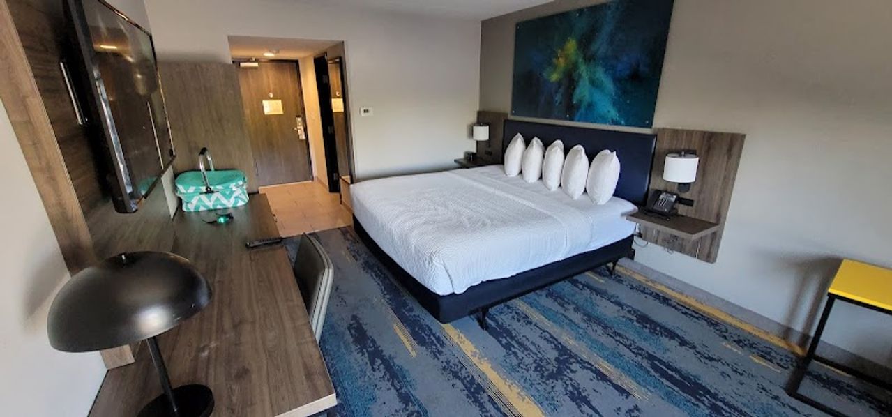 Photo of La Quinta Inn & Suites by Wyndham Spokane Downtown