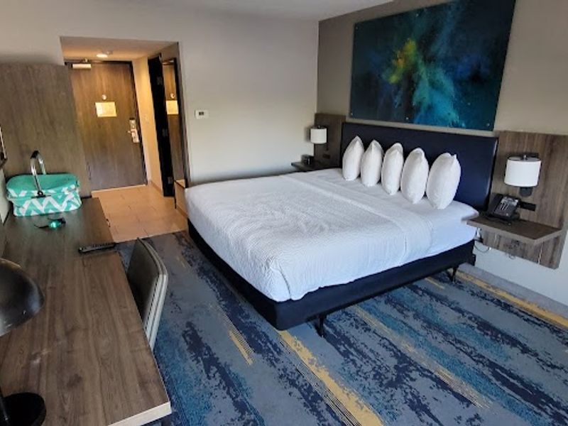 Photo of La Quinta Inn & Suites by Wyndham Spokane Downtown