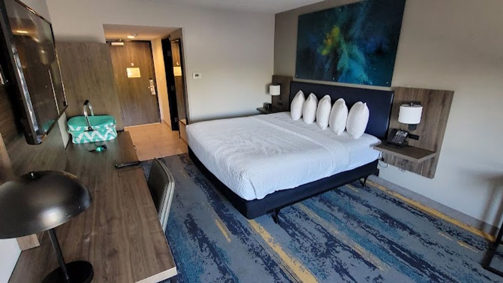 Photo of La Quinta Inn & Suites by Wyndham Spokane Downtown