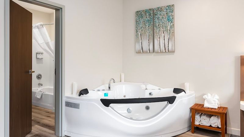 Photo of Cedar Street Hotel & Suites Sandpoint