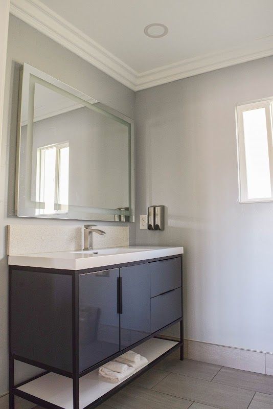 Photo of Lone Oak Lodge - Bathroom