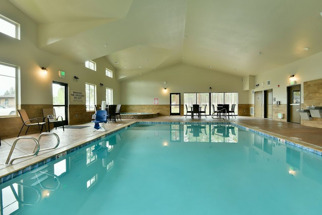 Photo of GrandStay Hotel & Suites Sisters