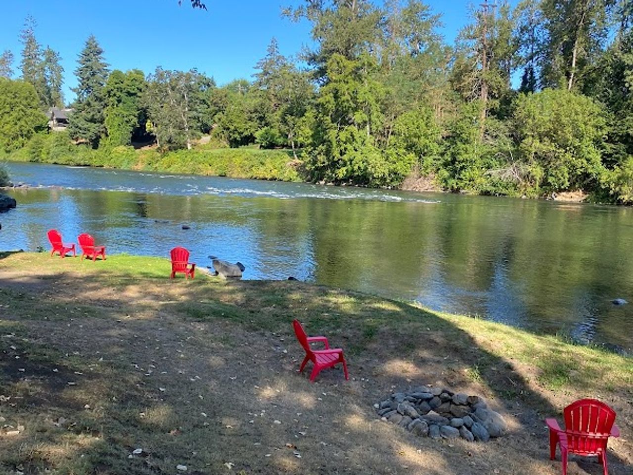 Photo of Rogue River Resort