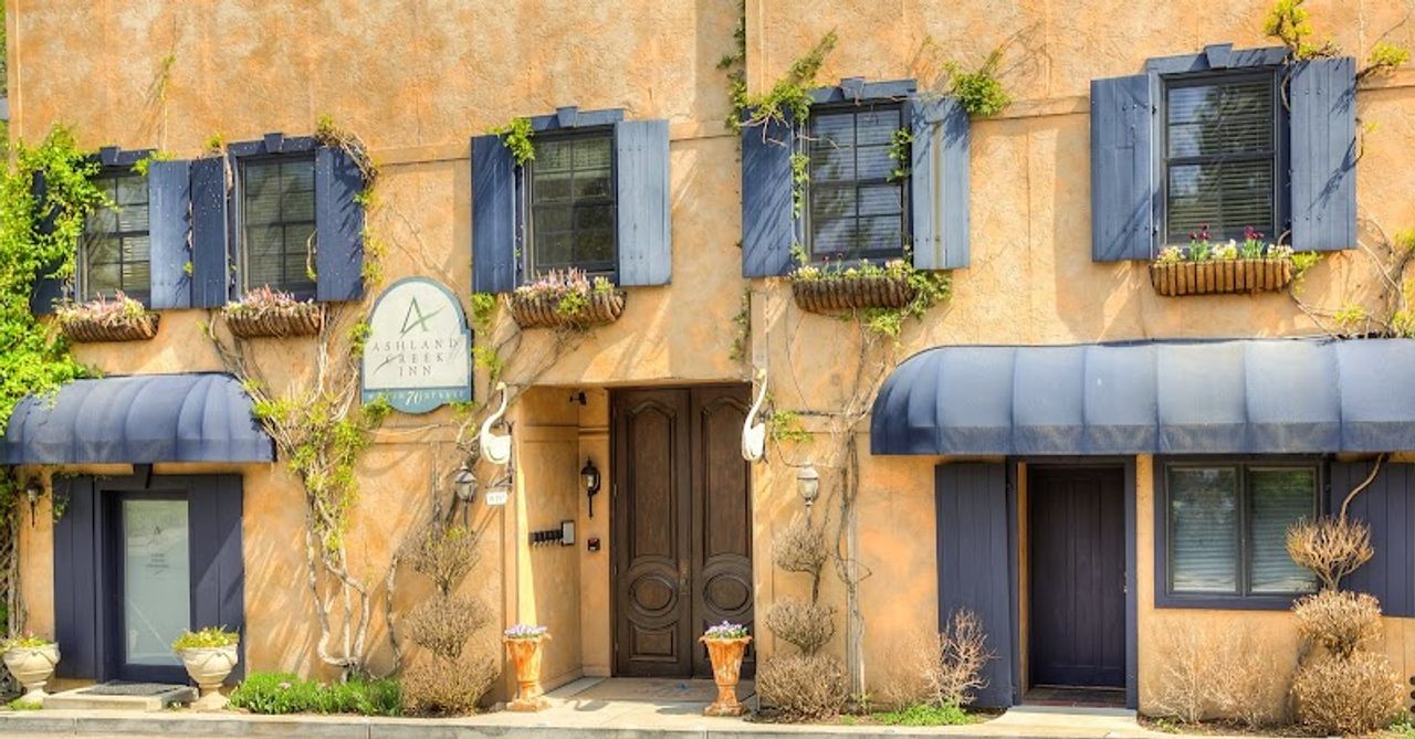 Photo of Ashland Creek Inn