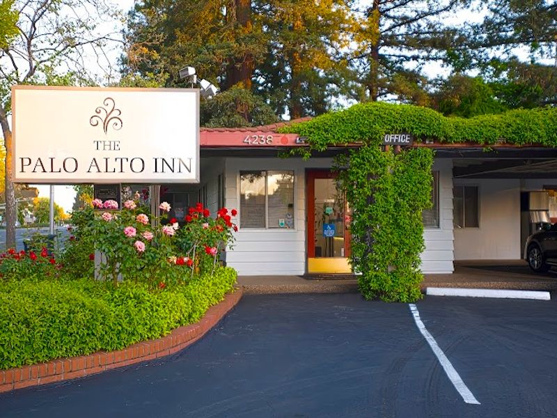 The Palo Alto Inn