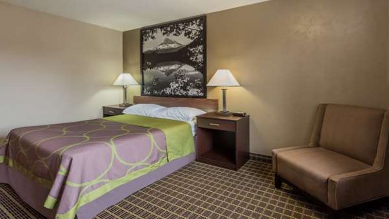 Photo of Super 8 by Wyndham Corvallis