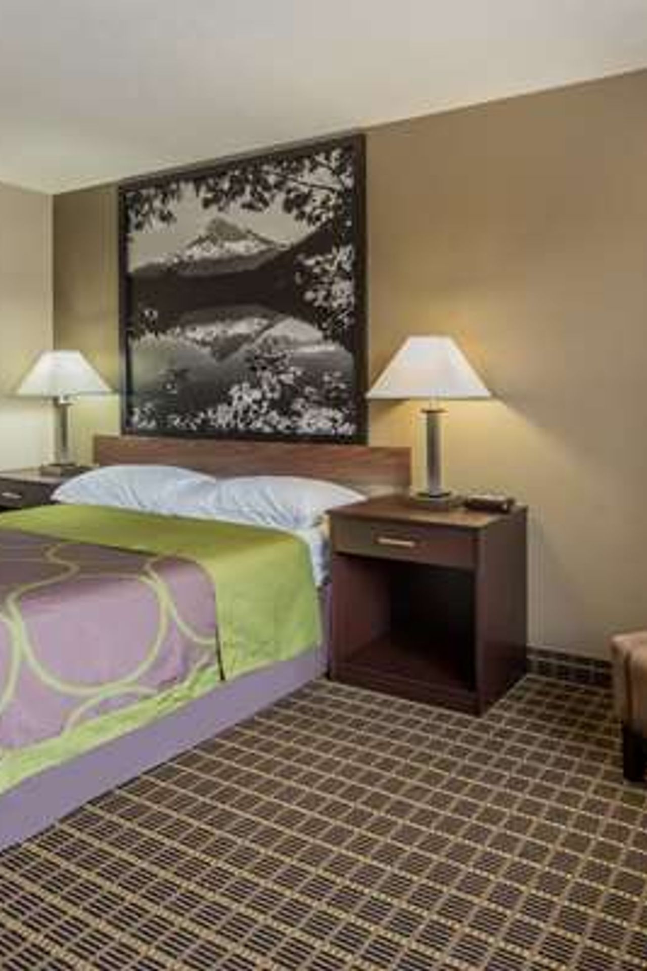 Photo of Super 8 by Wyndham Corvallis