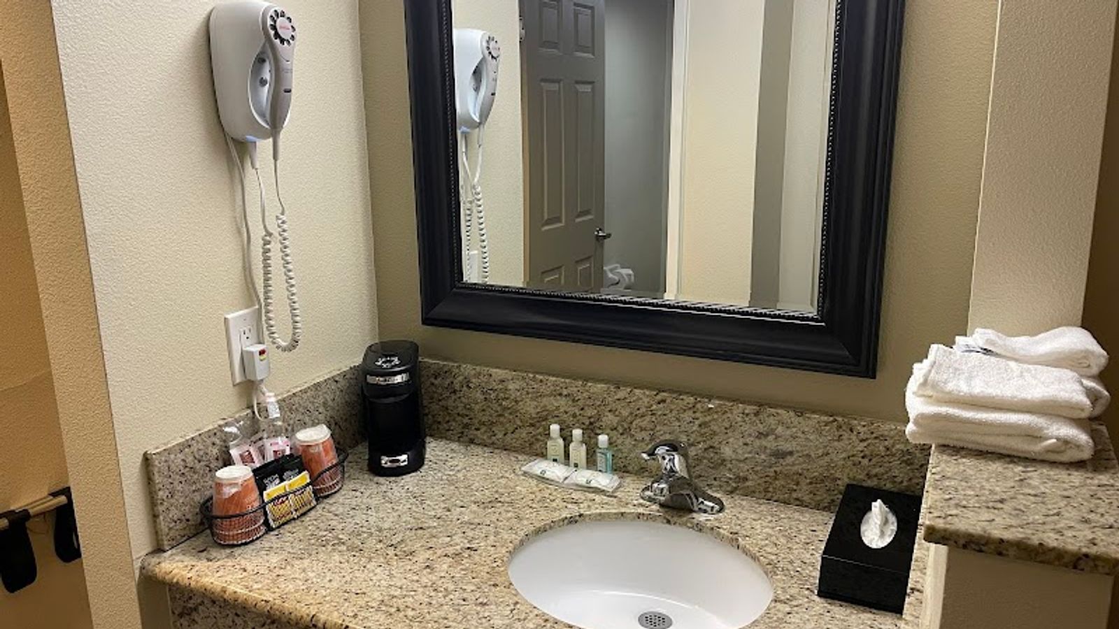 Photo of Quality Inn Sacramento Convention Center