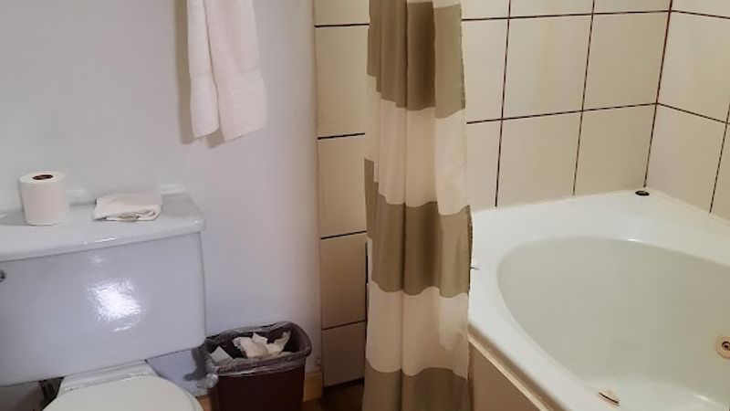 Photo of Kootenai Valley Motel