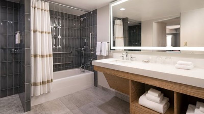 Photo of Oakland Marriott City Center