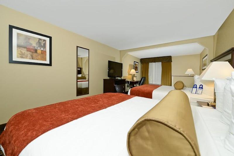 Photo of Best Western Plus Prairie Inn