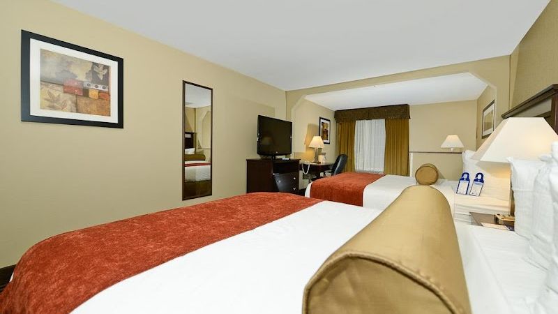 Photo of Best Western Plus Prairie Inn