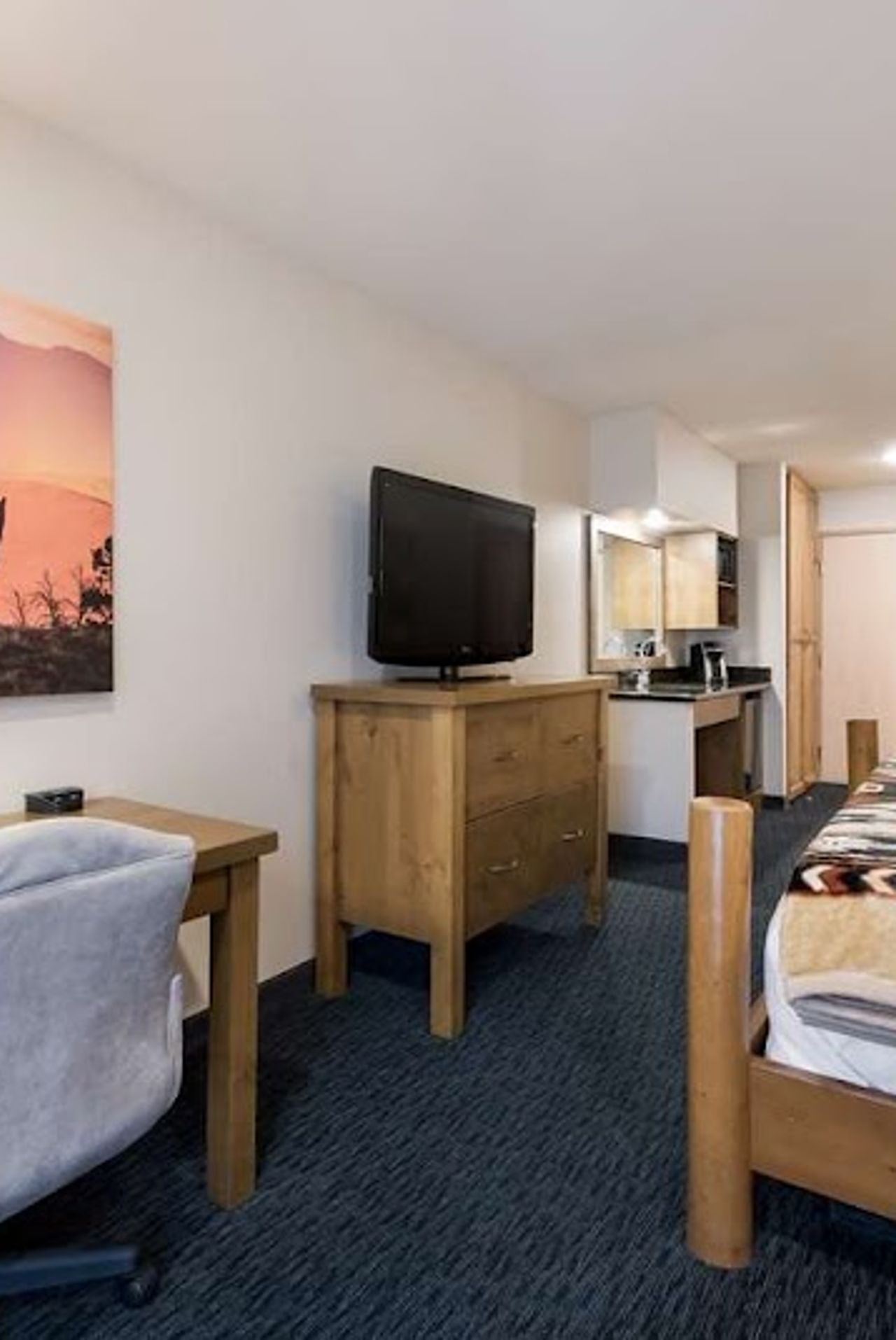 Photo of Best Western Plus Kentwood Lodge