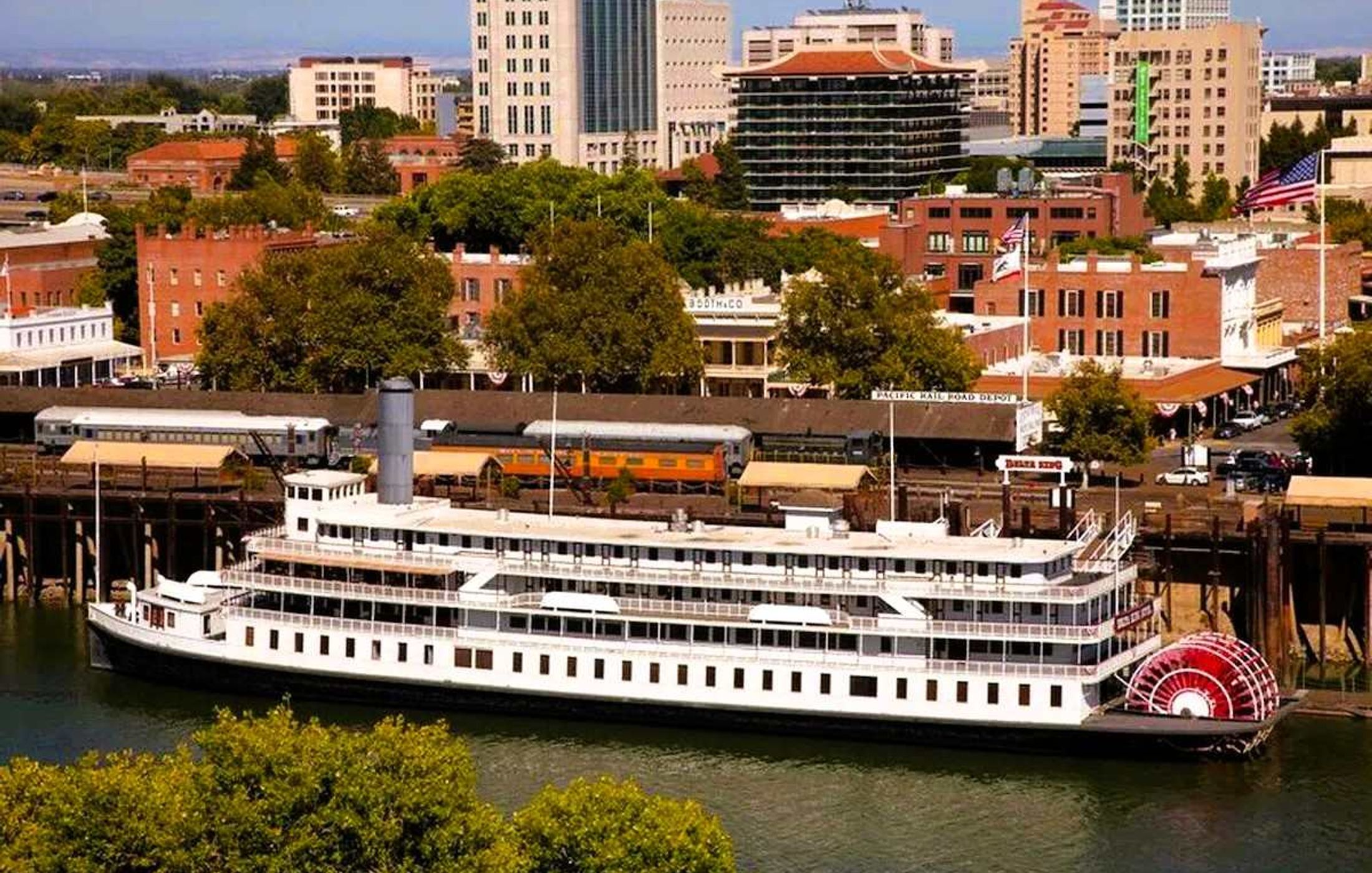 Delta King Hotel