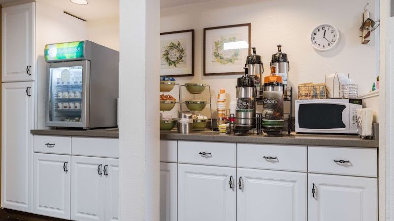 Photo of Quality Inn & Suites