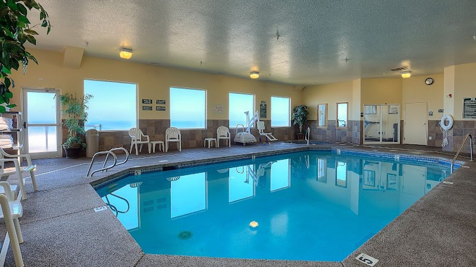 Photo of Elizabeth Oceanfront Suites