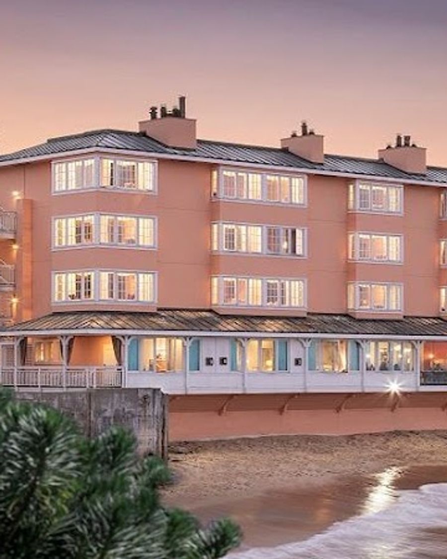 Spindrift Inn
