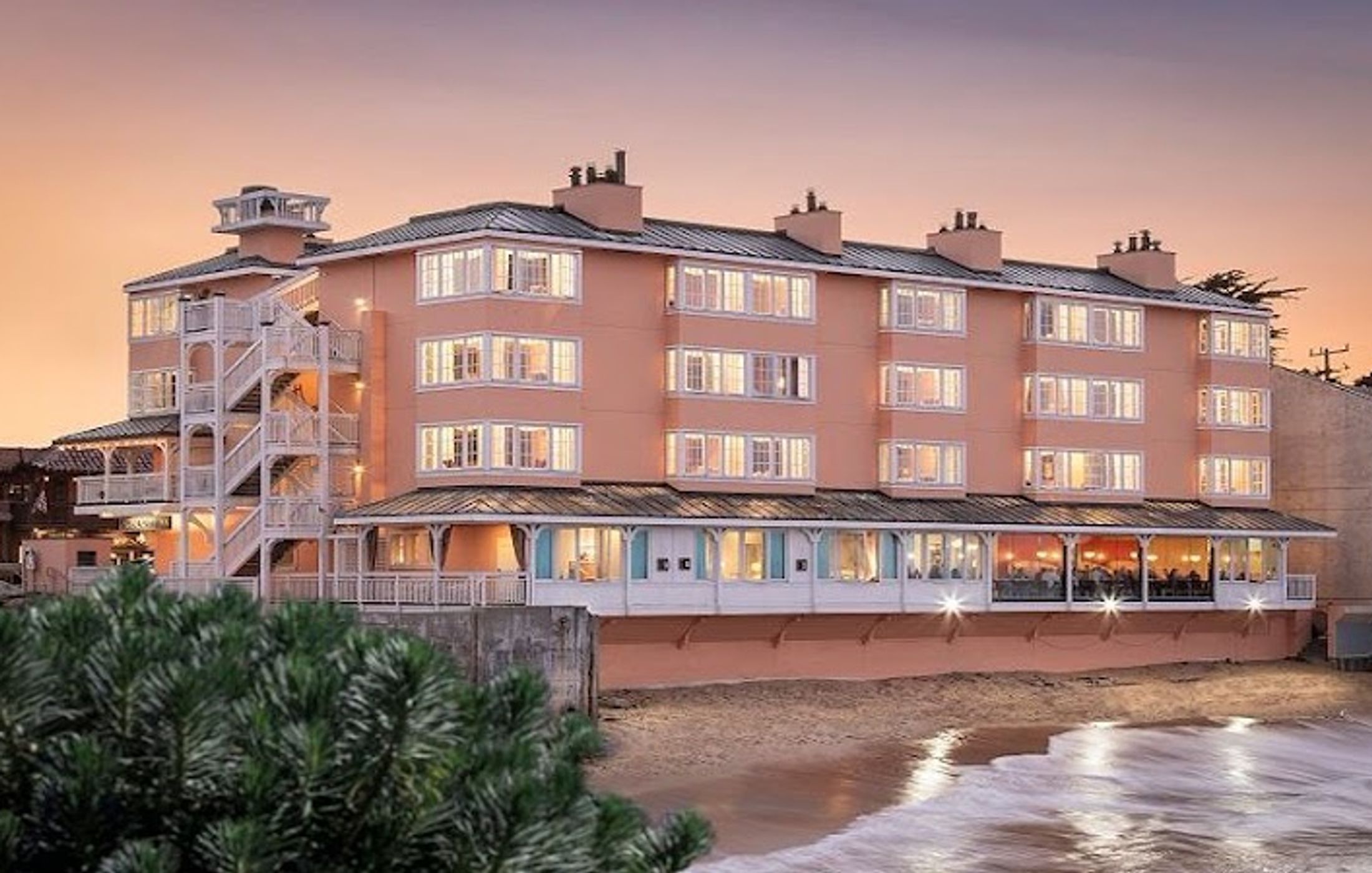Spindrift Inn