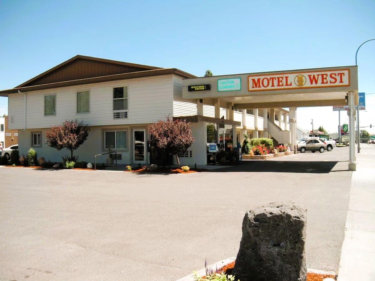 Motel West