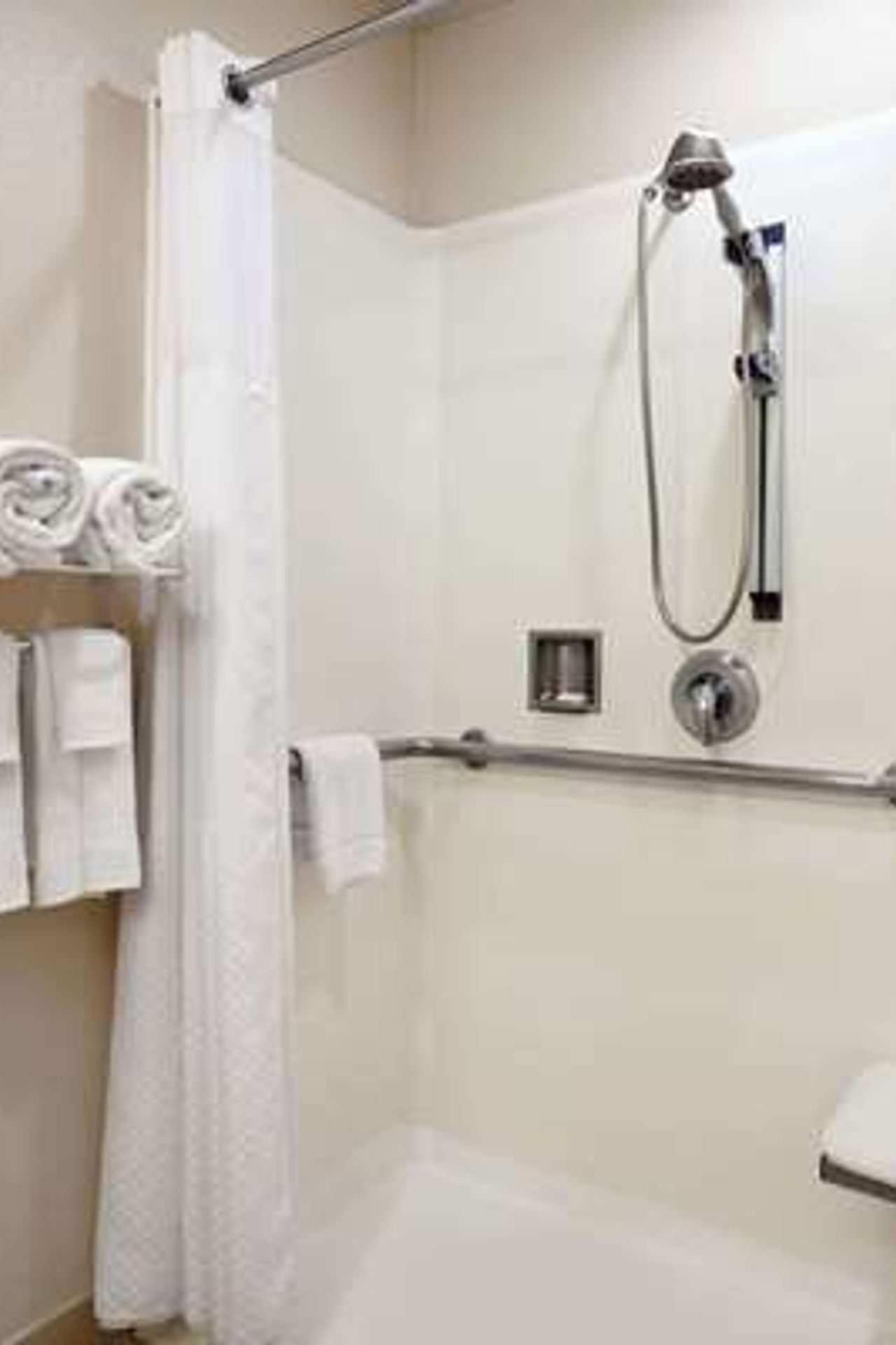 Photo of Microtel Inn & Suites by Wyndham Lodi/North Stockton