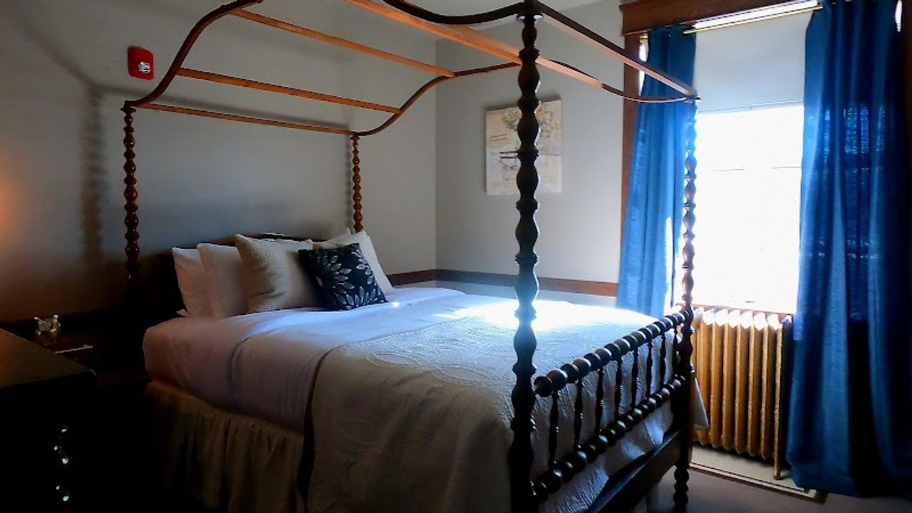 Photo of Historical Enders Building