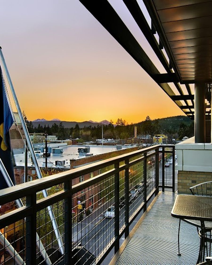 Oxford Hotel Bend