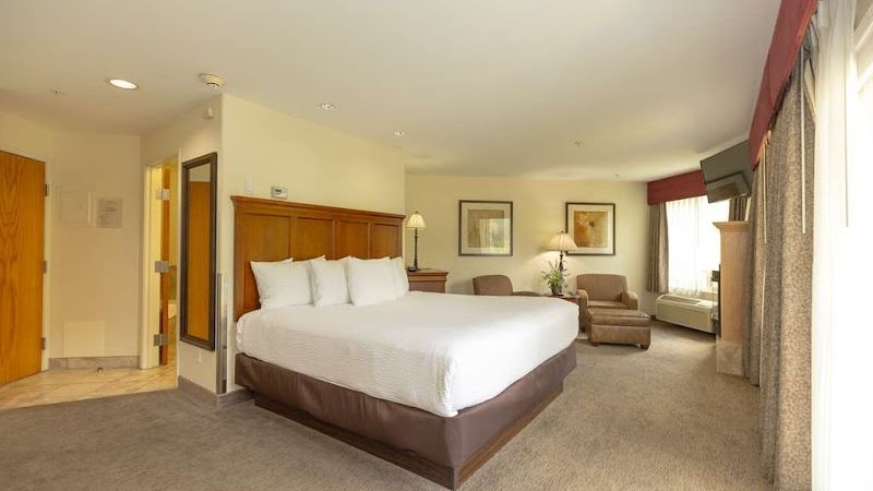 Photo of Best Western Lodge at River's Edge