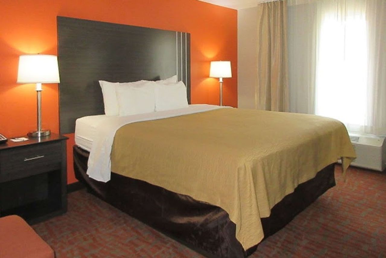 Photo of Quality Inn & Suites Fresno Northwest