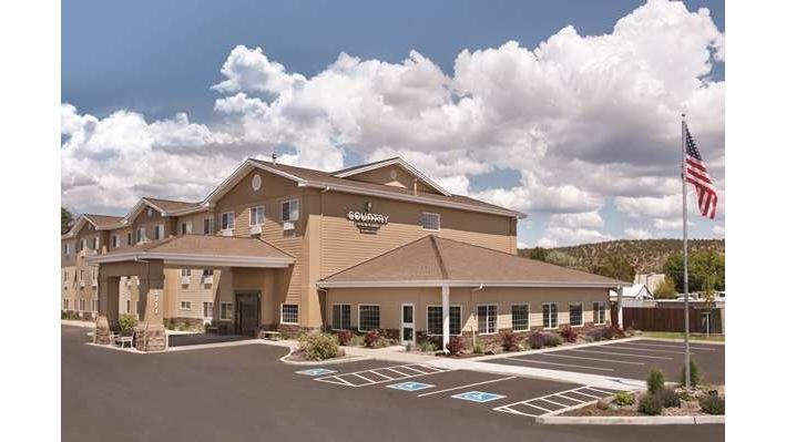 Photo of Country Inn & Suites by Radisson, Prineville, OR