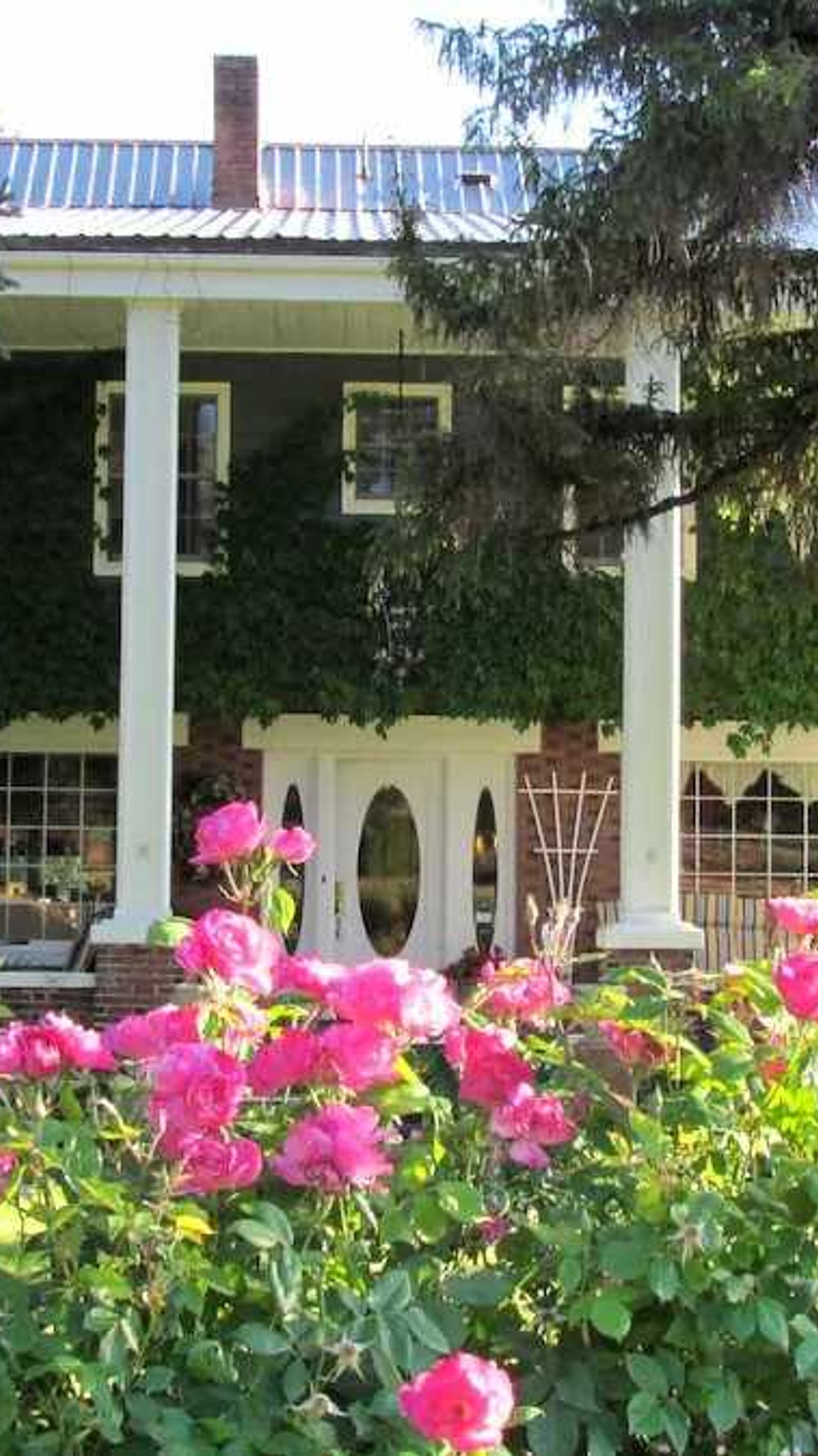 Warm Springs Inn & Winery - Exterior