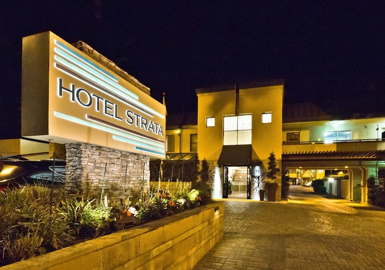 Photo of Hotel Strata