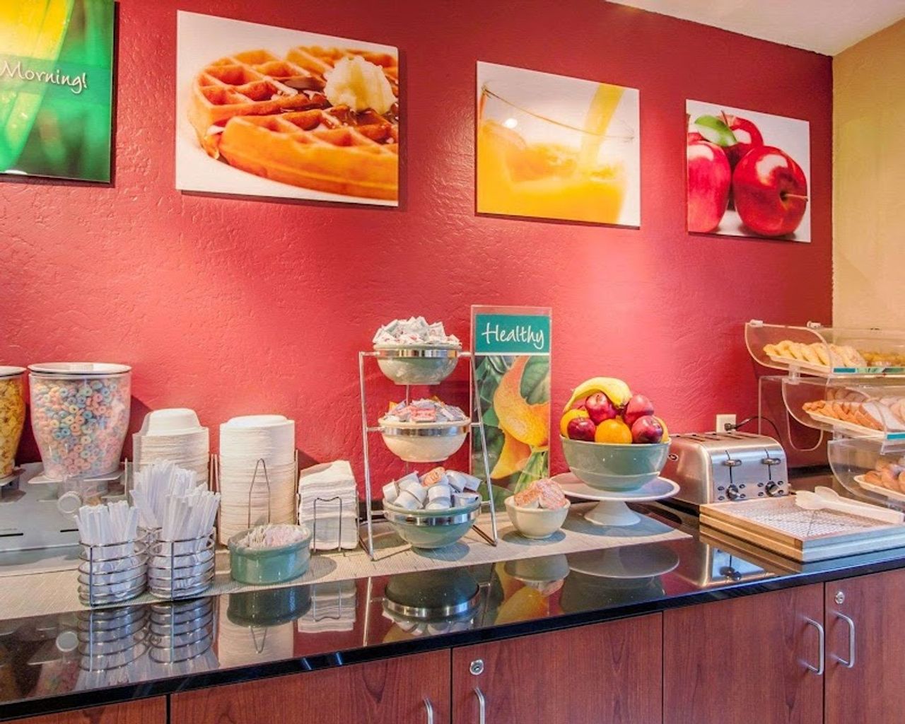 Photo of Quality Inn & Suites - Complimentary breakfast