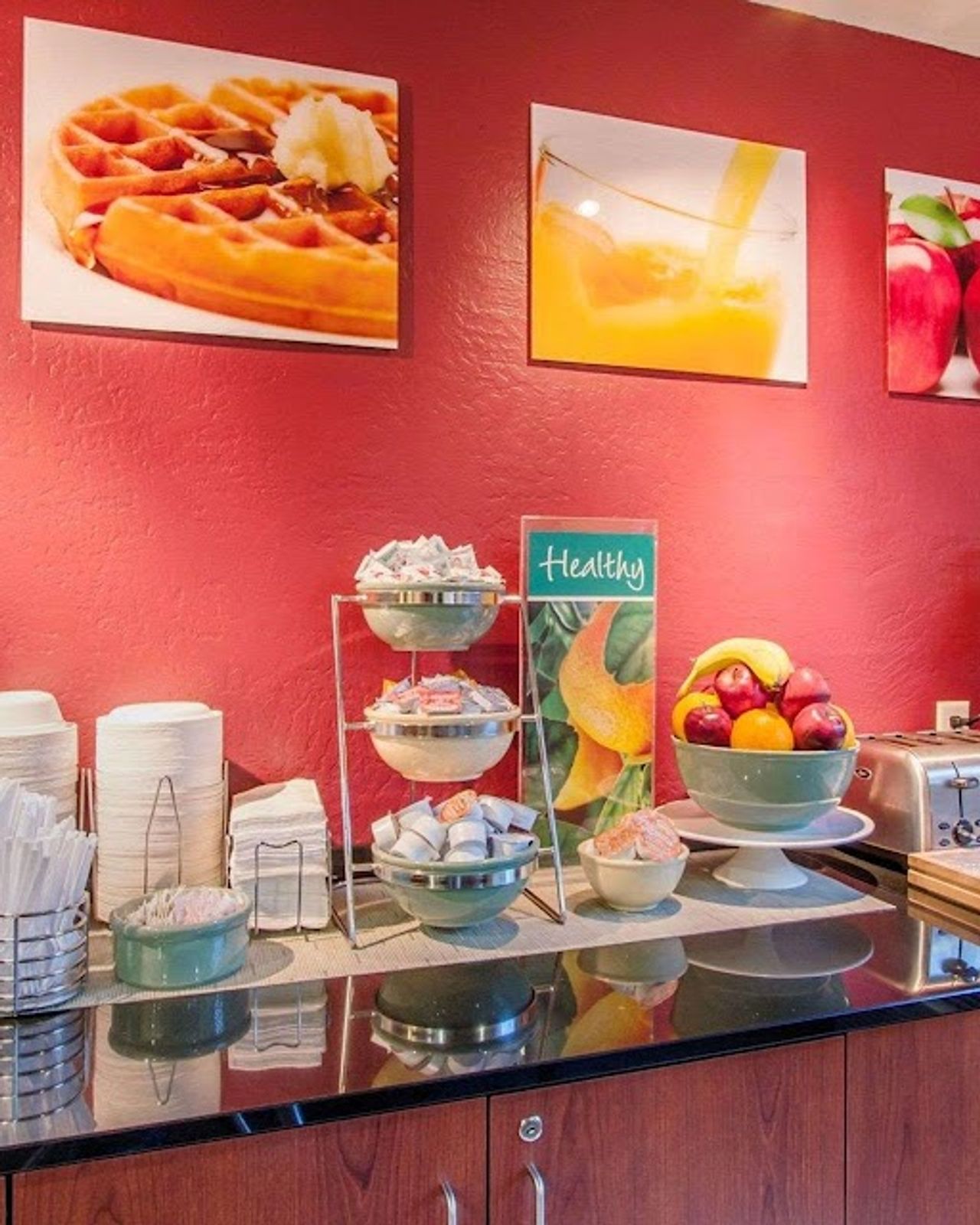 Photo of Quality Inn & Suites - Complimentary breakfast