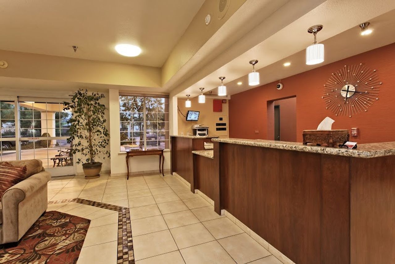 Photo of Ramada by Wyndham Fresno Northwest