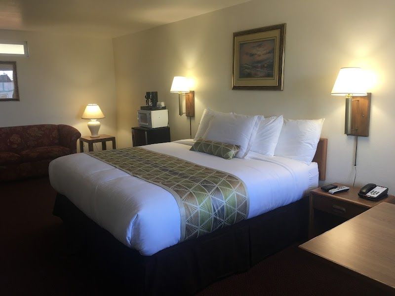 Photo of Westward Inn