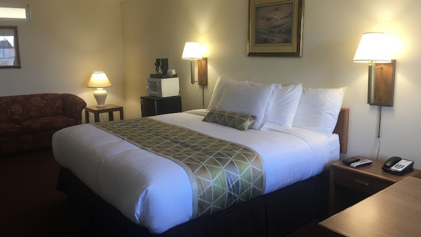 Photo of Westward Inn