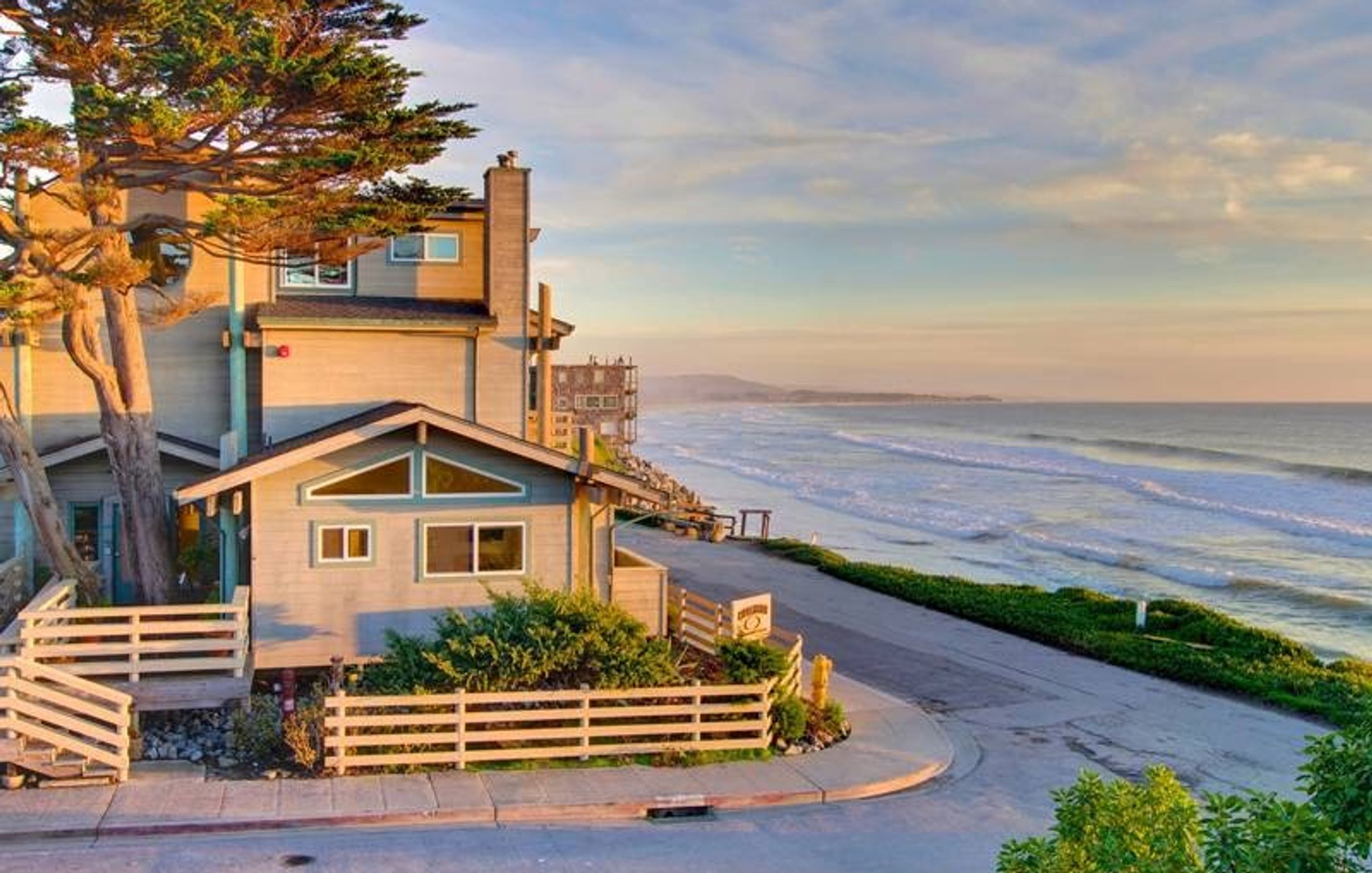 Cypress Inn