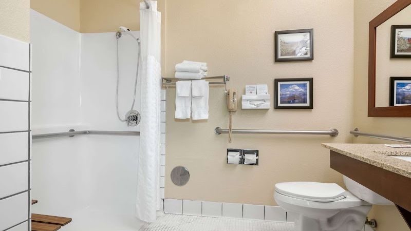 Photo of Comfort Inn Medford North