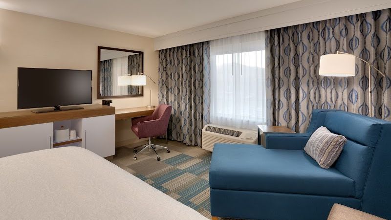 Photo of Hampton Inn & Suites Pocatello