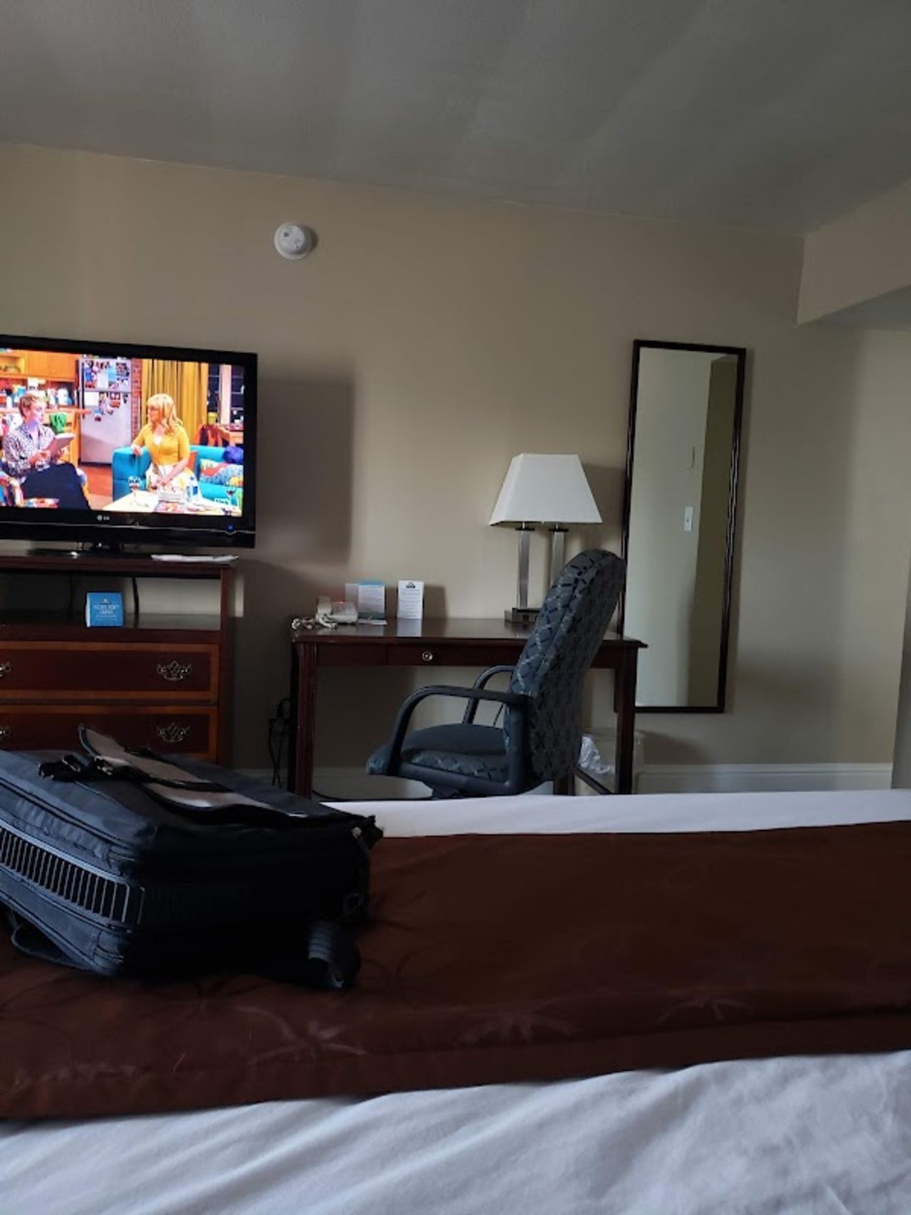 Photo of Days Inn & Suites Lodi