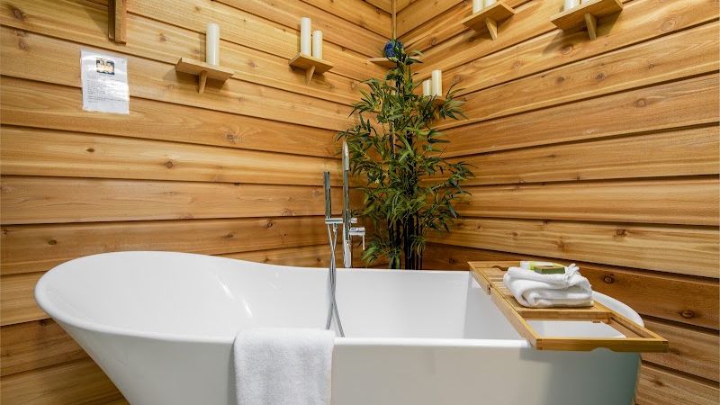 Photo of Little Creek Cove Beach Resort - Soaking Tub