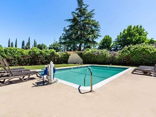 Photo of Comfort Inn Modesto