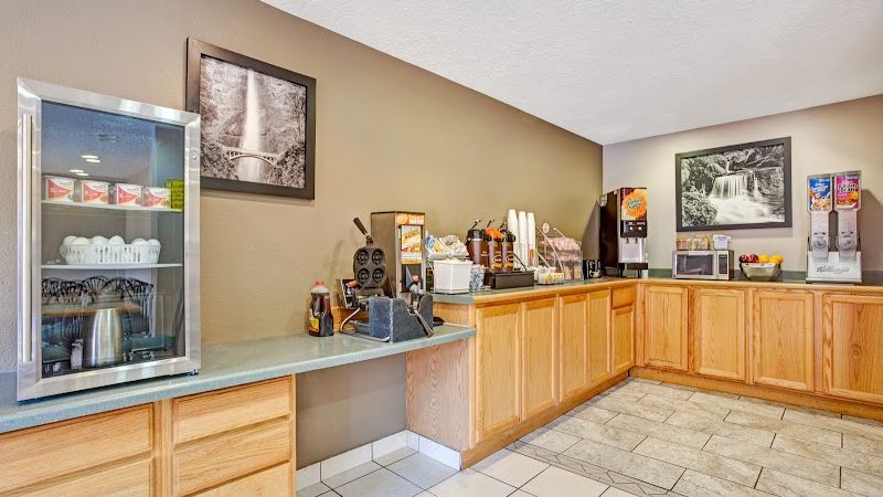 Photo of Super 8 by Wyndham Albany