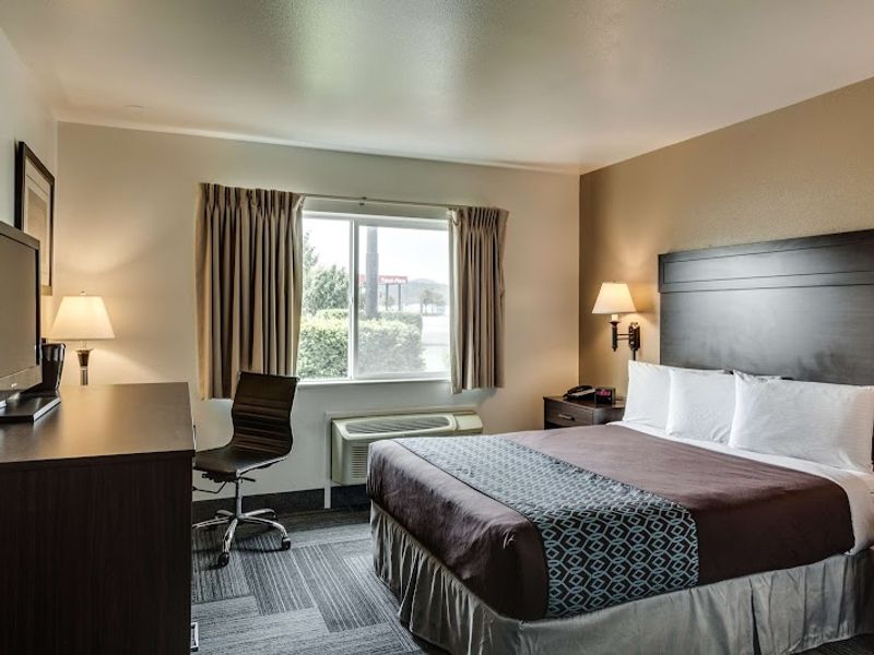 Photo of SureStay Plus by Best Western Post Falls