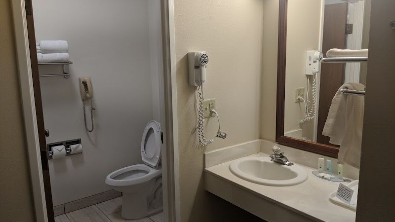Photo of Quality Inn Fresno Yosemite Airport