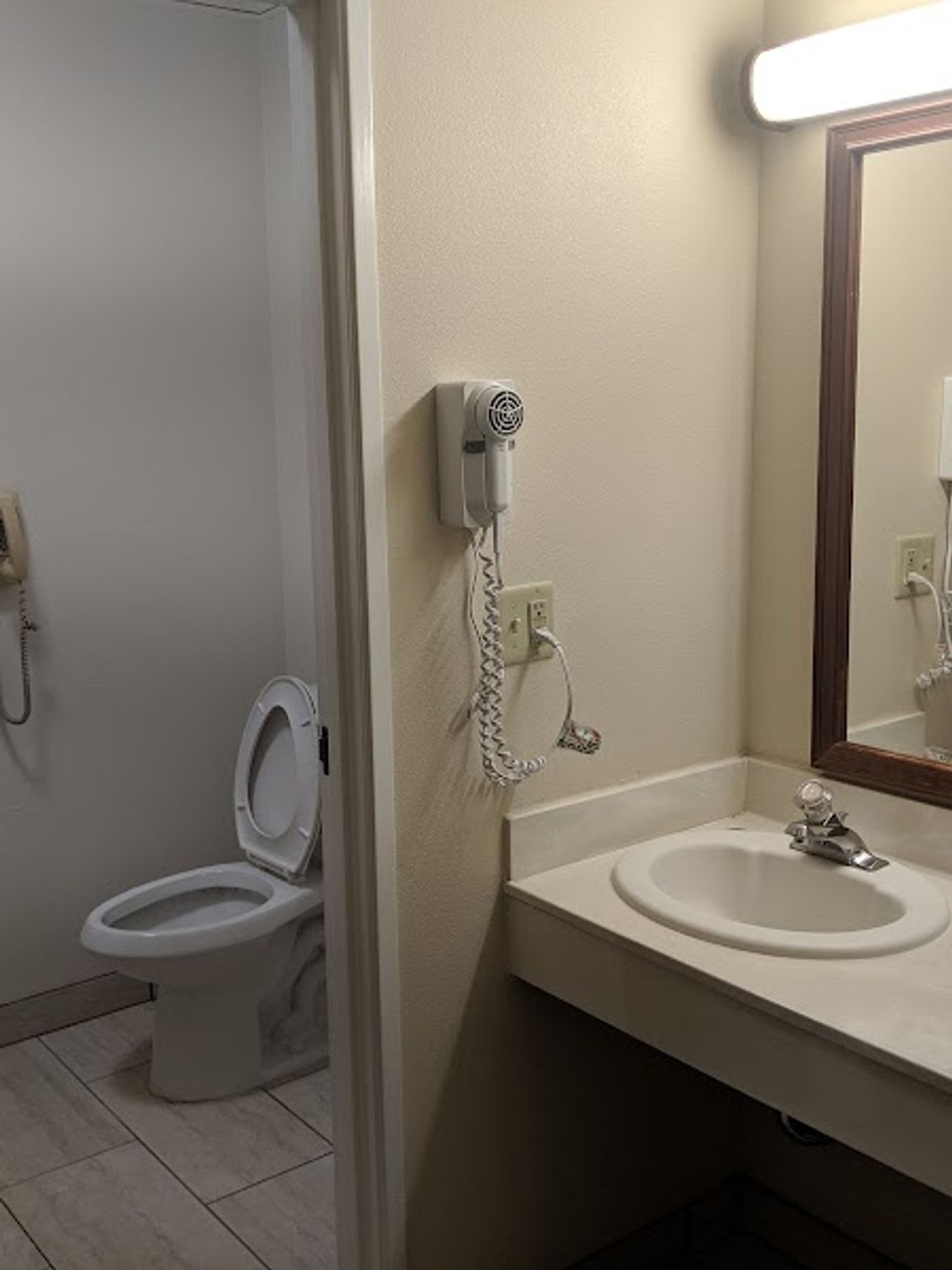 Photo of Quality Inn Fresno Yosemite Airport
