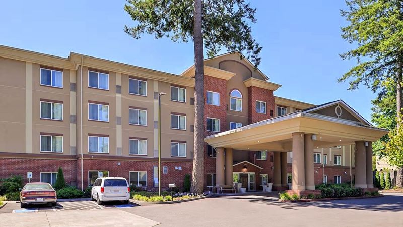 Holiday Inn Express & Suites Lacey - Olympia, an IHG Hotel