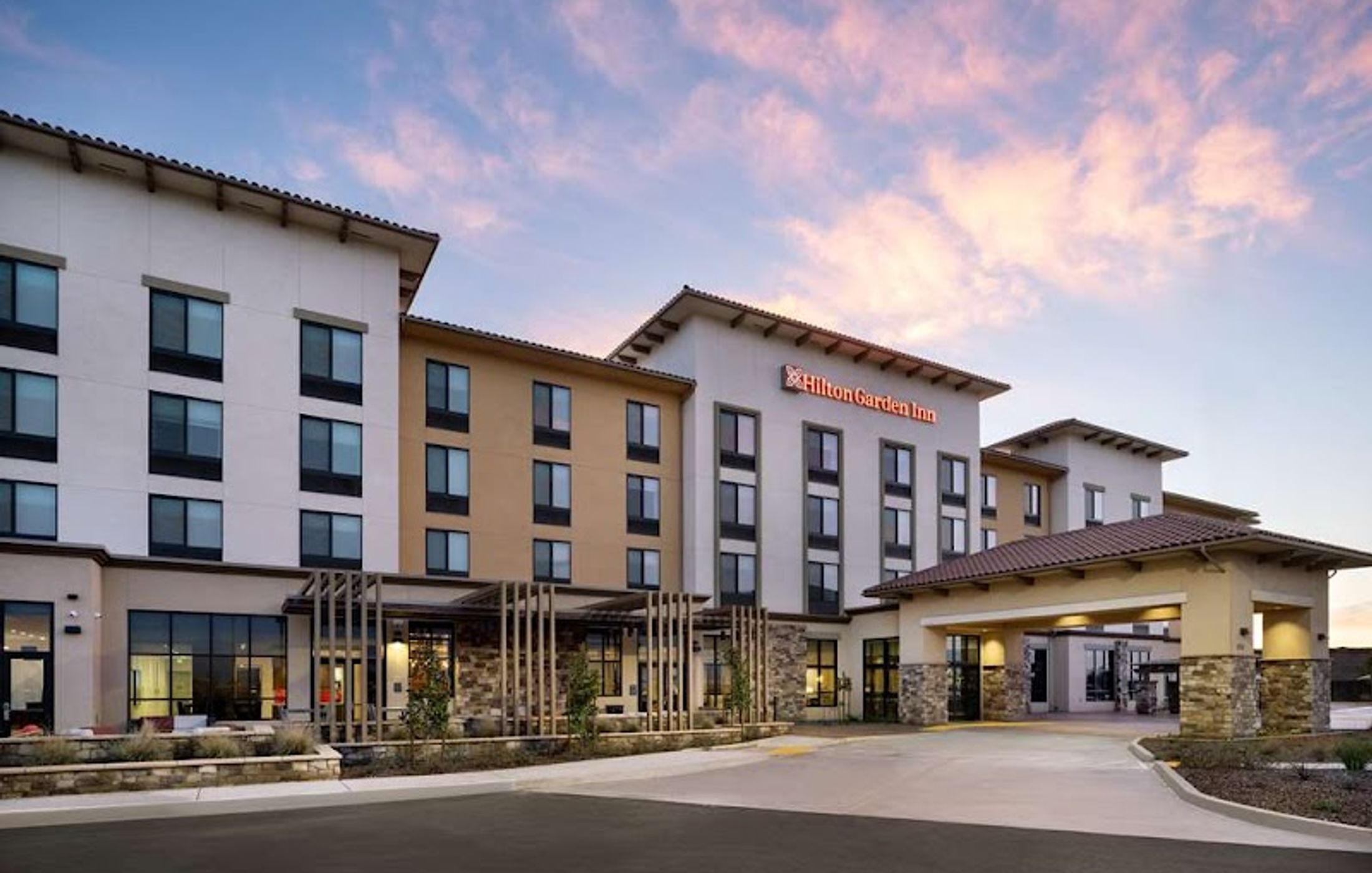 Hilton Garden Inn Visalia