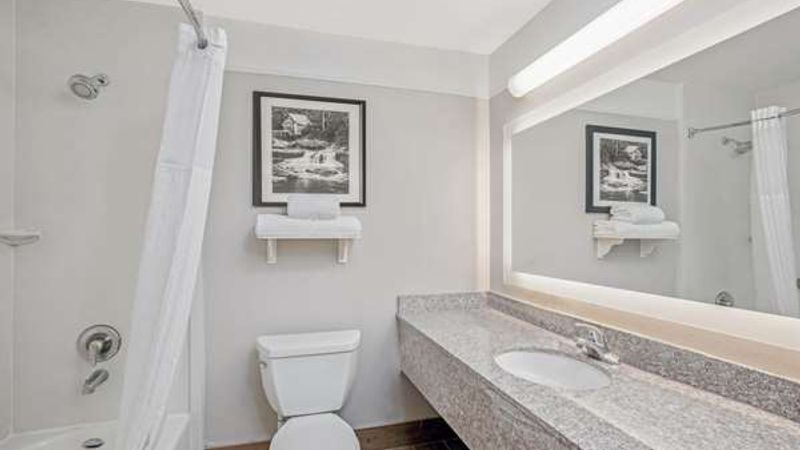 Photo of La Quinta Inn & Suites by Wyndham Modesto Salida