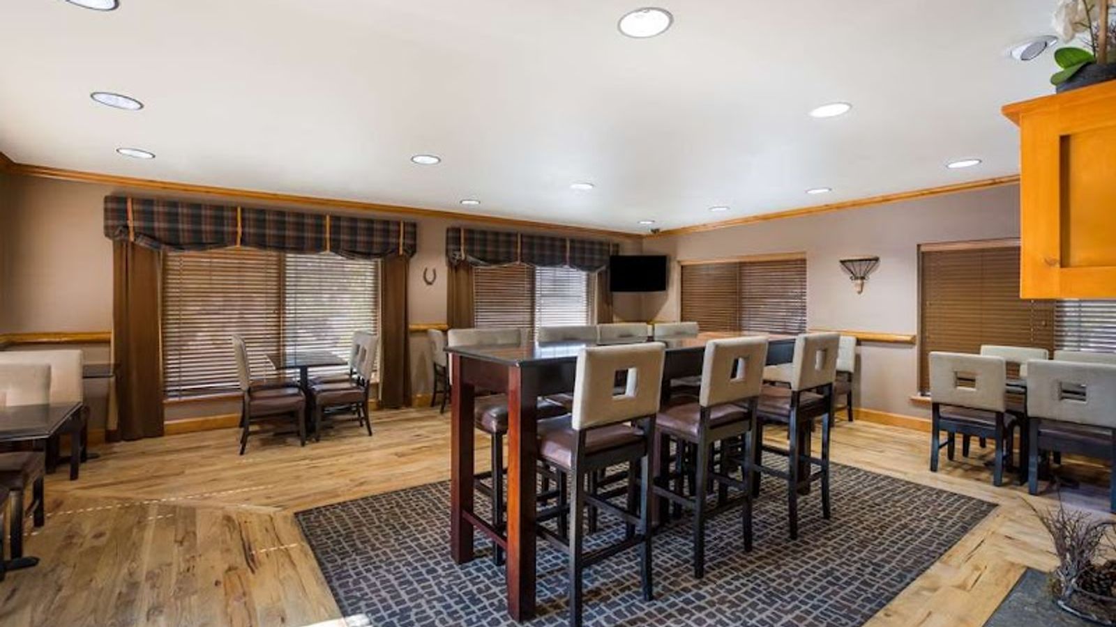 Photo of Best Western Northwest Lodge